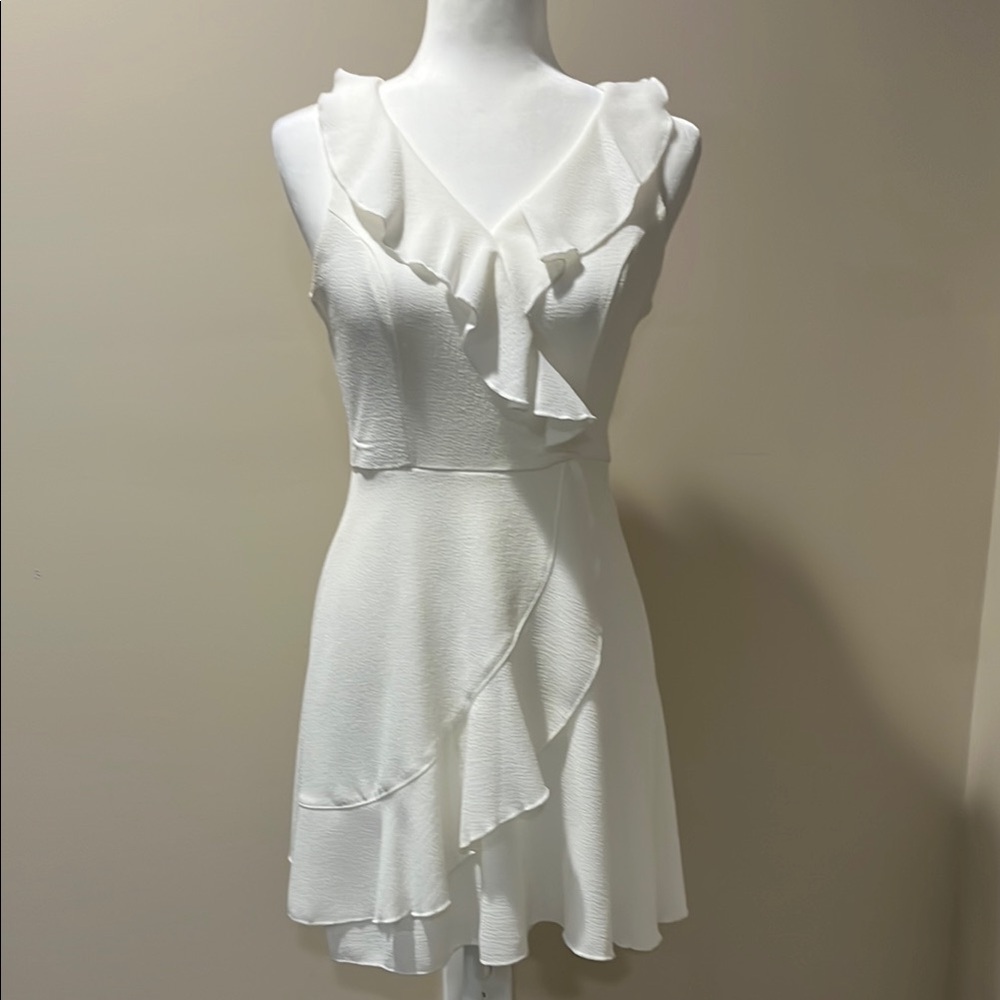 Teeze Me Elegant White Ruffle Sleeveless Dress Size 1/2